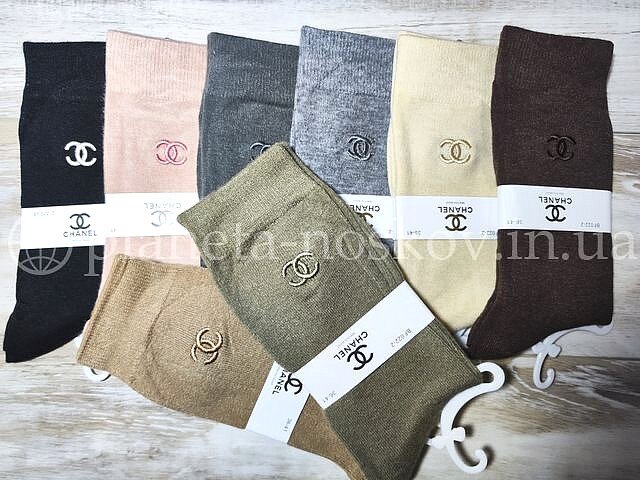 Носки из шерсти мериноса женские ТМ «CHANEL» без махры, с вышивкой, BF022-2. Носки из шерсти мериноса женские ТМ «CHANEL» без махры, с вышивкой, BF022-2.