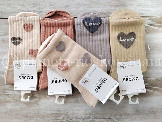 Носки кашемировые женские ТМ «DMDBS» с высокой резинкой, принт "СЕРДЕЧКИ", BE585.