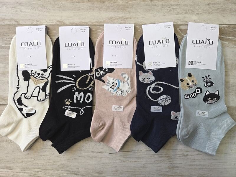 Носки женские хлопковые ТМ «COALO» принт "Котики", короткие, BM6769.