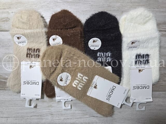 Носки женские из шерсти норки ТМ «DMDBS» высокие, надпись "MIN MIN", ассорти, BQ203. Носки женские из шерсти норки ТМ «DMDBS» высокие, надпись "MIN MIN", ассорти, BQ203.